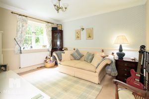 Photo 17- click for photo gallery